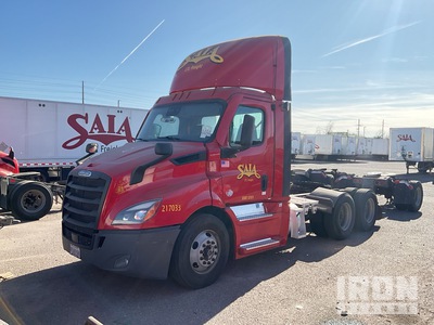 2021 Freightliner CA113 6x4 T/A Day Cab Truck Tractor
