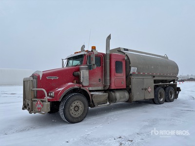 2008 Kenworth T800 20000 L 6x4 Sleeper Fuel Truck