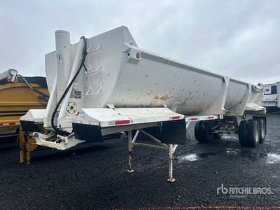 1997 Ranco T/A End Dump Trailer