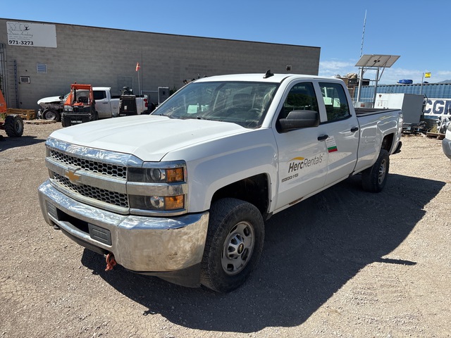 2019 Chevrolet Silverado 2500HD 4x4 Crew Cab Pickup