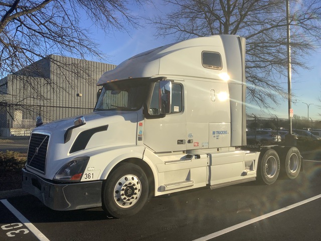 2016 Volvo VNL 6x4 T/A Sleeper Truck Tractor