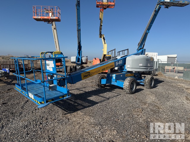 ELEVADOR TELESCóPICO 2017 GENIE 4WD S40