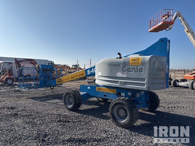 ELEVADOR TELESCóPICO 2017 GENIE 4WD S40