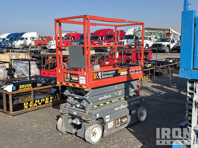 ELEVADOR TIJERA 2017 SKYJACK 3219