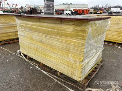 Quantity of (46) Fiberglass Insulation 1 in x 48 in x 85 in Divers - Matériaux de construction