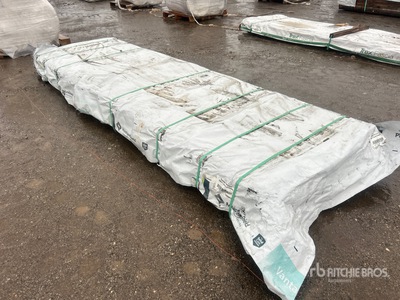 Quantity of (48) 12 ft x 12 ft Composite Fascia Divers - Matériaux de construction