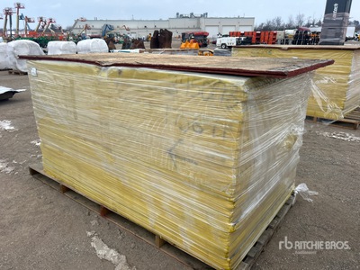Quantity of (46) 1 ft x 48 ft x 85 ft Insulation Divers - Matériaux de construction