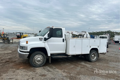 2009 GMC C5500 4x2 Service Truck