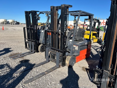 2017 Toyota 8FBE20U 3450 lb Electric Forklift