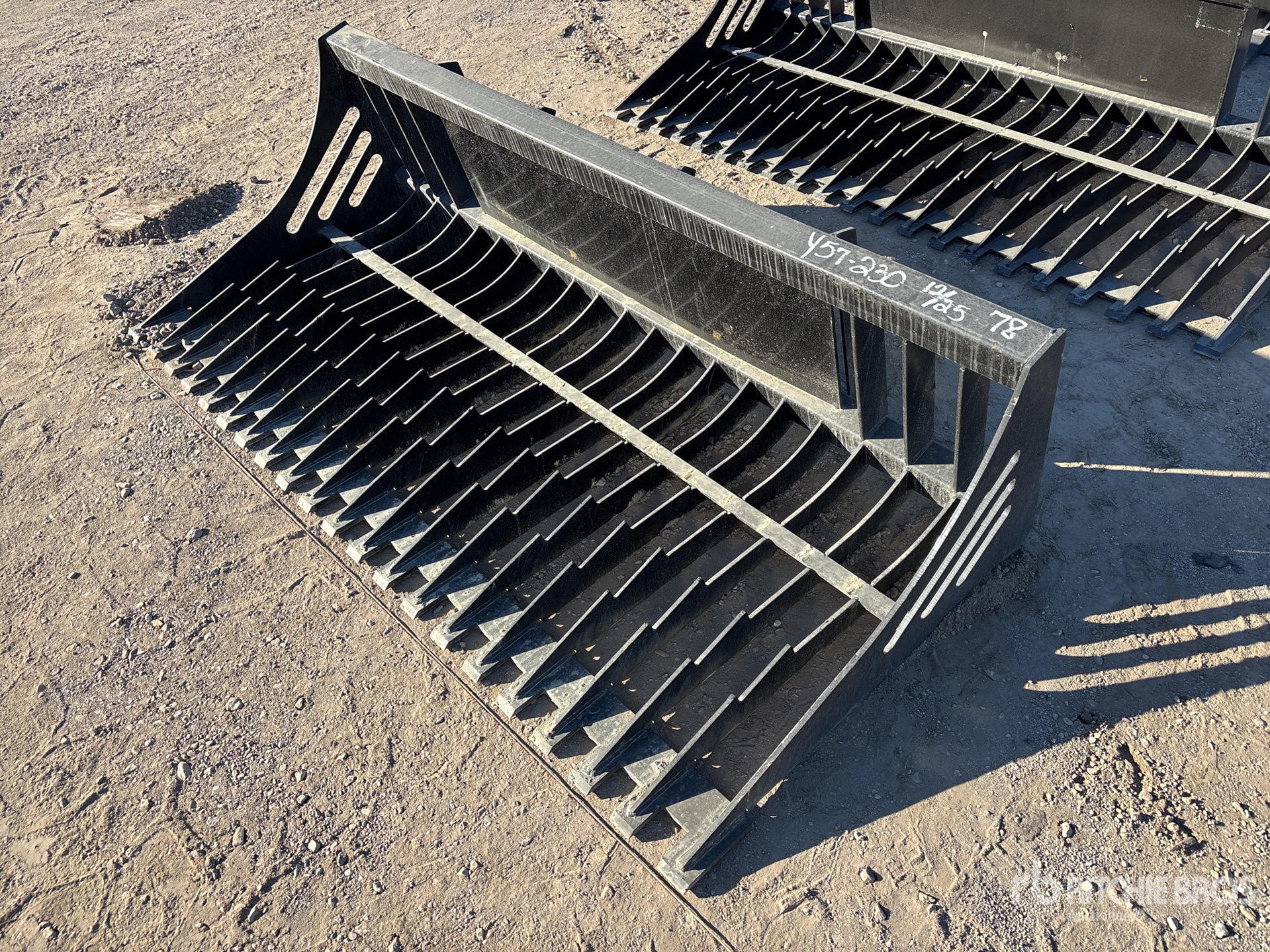 All-Star 78 In Skeleton Pala para Minicargadora (Unused)