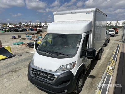 2023 Ram 3500 Promaster Cutaway Furgoneta caja cerrada