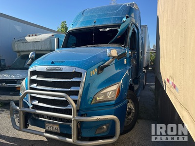 2018 Freightliner Cascadia 126 6x4 Tracteur routier couchette (Inoperable)