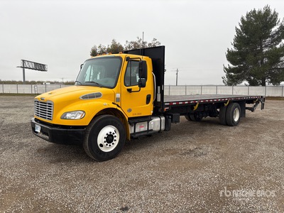 2019 Freightliner M2 106 4x2 شاحنة مسطحة