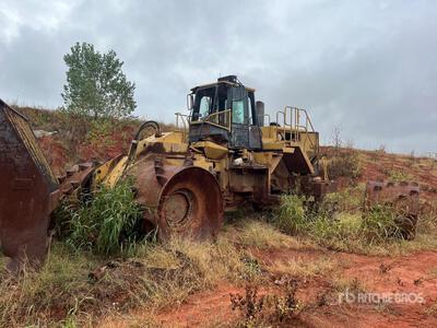 2005 Cat 836G مدمّج النفايات بعجلات (Inoperable)