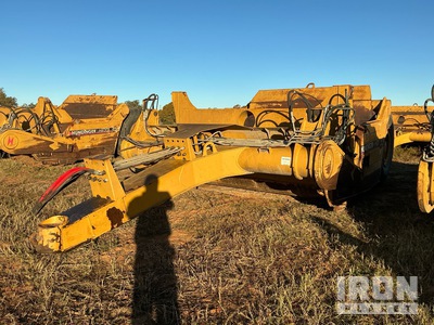 2009 Humdinger 620 2 Tire Hydraulic Zgarniacz ciągniony