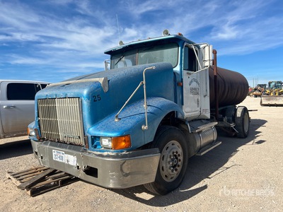 International 6x4 Tanker Truck