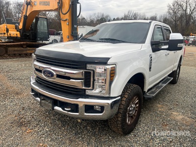2019 Ford F-250 4x4 Crew Cab Pick Up