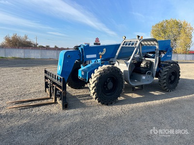 2013 Genie GTH844 Manipulador Telescópico