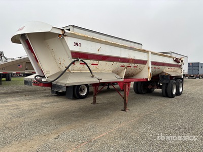 2006 Superior 31 ft 6 in T/A مقطورة للتفريغ الخلفي