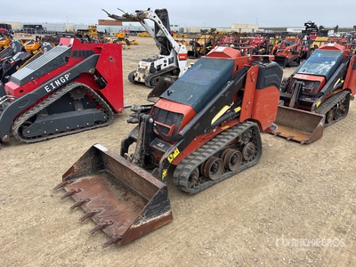 2018 Ditch Witch SK600 Mini Compact Track Loader