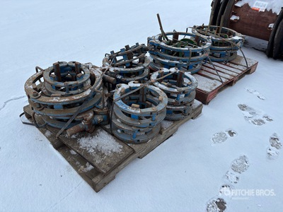 Quantity of (2) Pallets of Pipe Lineup Clamps