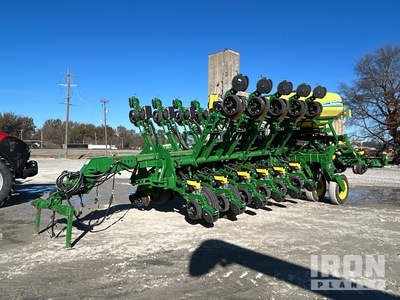 2008 John Deere 1790 - ME5E PUK 17 Row Strip Till Einzelkornsämaschine