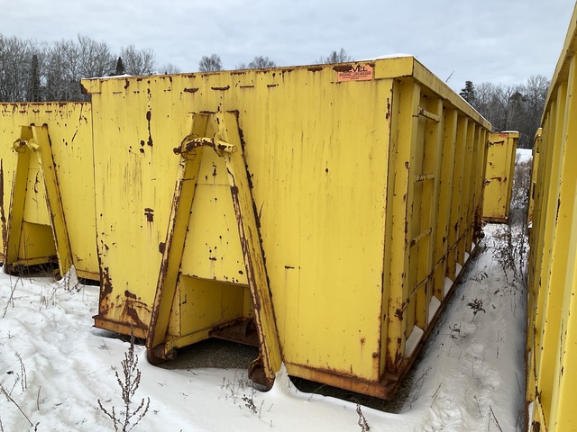 20 ft 2 in Roll-Off Container