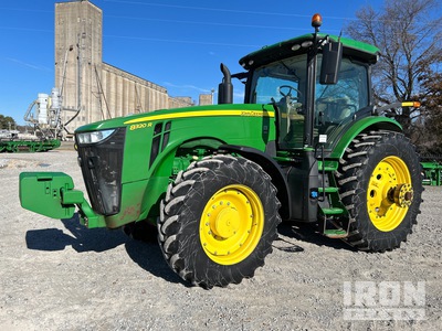 2018 John Deere 8320R جرار ذو دفع رباعي