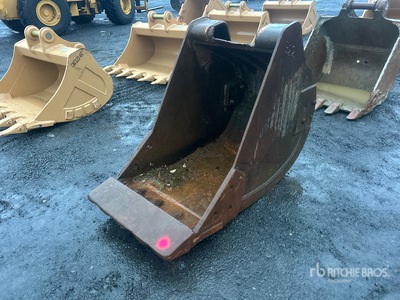 35 in Cleanup Godet d'excavatrice