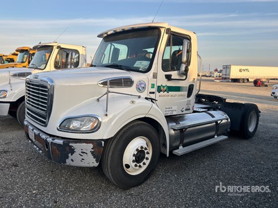 2018 Freightliner M2 112 LNG 4x2 S/A Day Cab Truck Tractor
