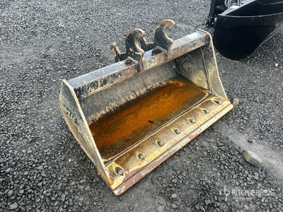 PSM 42 in Cleanup Godet d'excavatrice - Fits John Deere 35