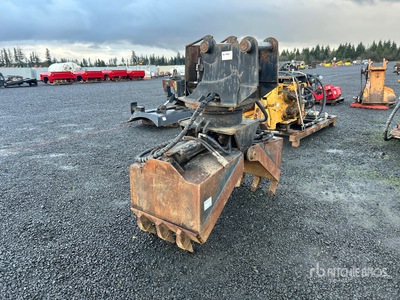 54 in Clamshell Godet d'excavatrice - Fits Kobelco SK135