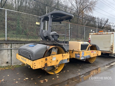2010 Volvo DD138HFA Double Drum Roller