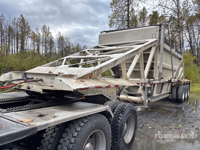 2013 Manac 42 ft Tri/A Bauchkippanhänger