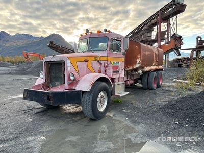 1979 Peterbilt 6x4 4000 Gallon Camion à eau