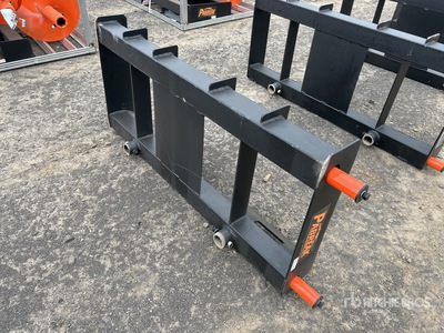 2025 PABREAK GCC56 1140 mm Skid Steer Bale Forks スキッドステア付属部品 (Unused)