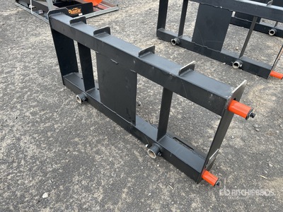2025 PABREAK GCC56 1140 mm Skid Steer Bale Forks スキッドステア付属部品 (Unused)