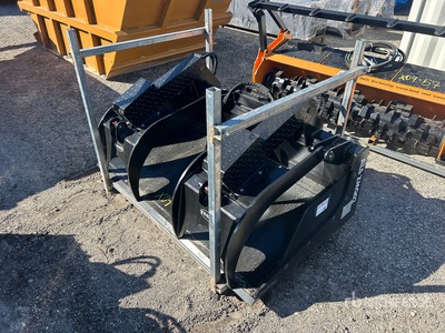 2025 LYALS ZMQO2 66 in Skid Steer Grapple Bucket (Unused)