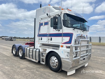 2013 Kenworth K200 Aerodyne 6x4 Cabina con cuccetta per trattore stradale