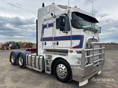 2013 Kenworth K200 Aerodyne 6x4 T/A Sleeper Truck Tractor