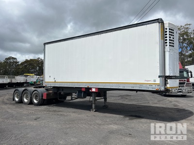 2004 MaxiTrans ST3 B-Double Lead Rollback Tri/A Refrigerated Trailer