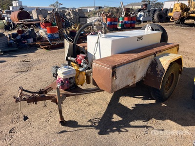 1998 Custom Built S/A 1,000 L Kraftstoffanhänger