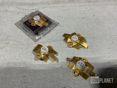 (38) Rockwell Collins 352-1160-010 Transistors