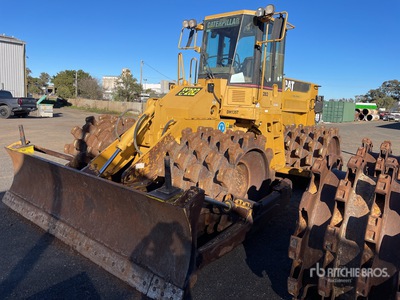 2005 Cat 815F Bodemverdichter