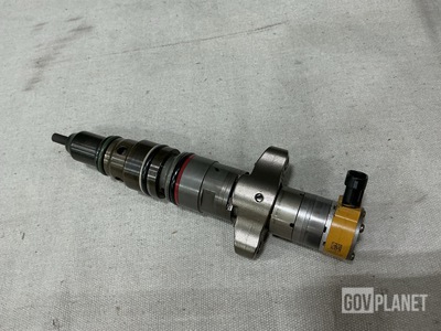 (2) Cat 3879428 Fuel Injectors