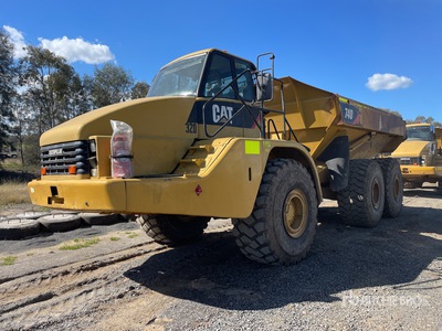 2005 Cat 740 Dumper articolato