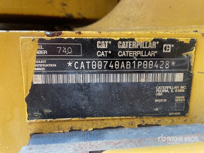 2005 Cat 740 Articulated Dump Truck