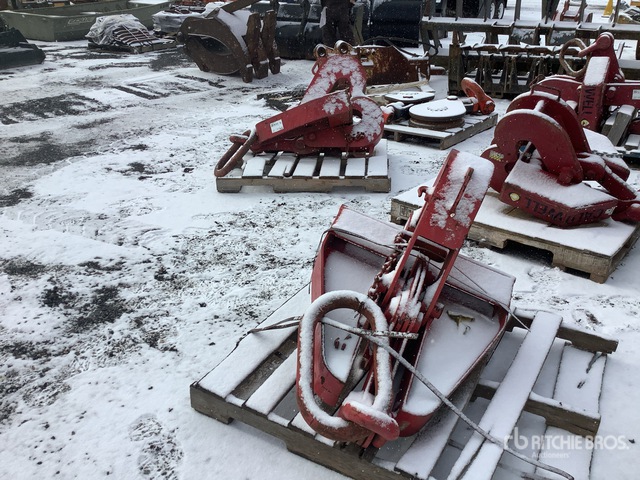 Quantity of (2) Pallets of Caldwell Beam Grab | Ritchie Bros. Auctioneers