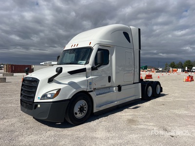 2021 Freightliner Cascadia 126 6x4 T/A Sleeper Truck Tractor