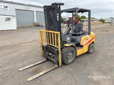 2018 TEU FD30T رافعة شوكية